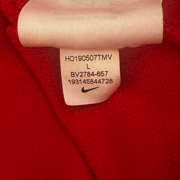 Nike Dri Fit red hoodie size large 100% polyester - Picture 3 of 5